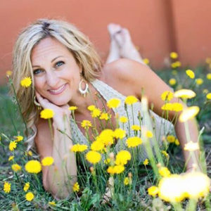015: Waking Up to You Through the Fear and Doubt with Rachelle Trahan